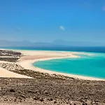 Moderno Apto. Cerca De La Playa De דירה